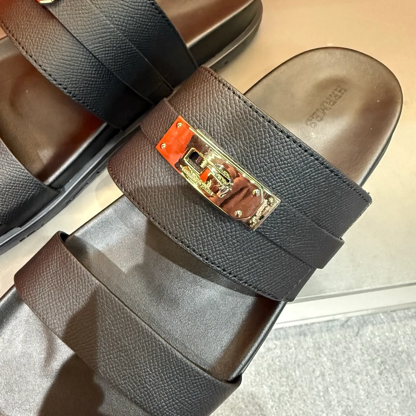 Men's shoes 💰300, size 38-45, the new 2014 summer Hermes shoes are the same as the original ones, handmade by masters! ❥High-end customization, exclusive products, the highest version in the industry⚠❥Using: Hermers upper: (pursuing top walking comfort) ✨Top quality on sale━━━━Hermes━━━━━